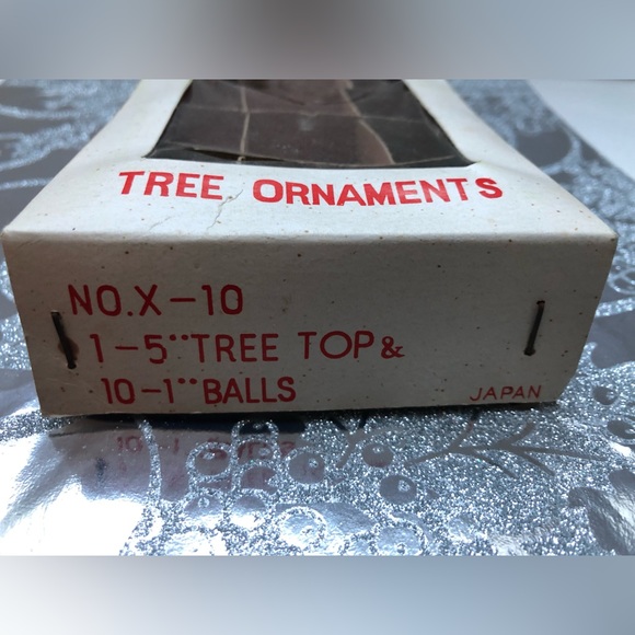 Vintage 1950’s Red Glass Mini Christmas Tree Ornaments - Picture 5 of 5